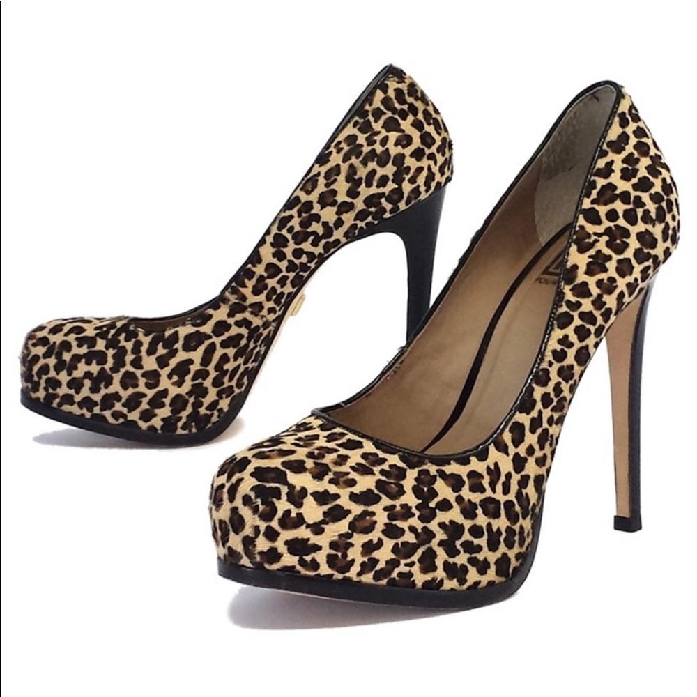 Pour La Victoire Leopard Print Pumps 6